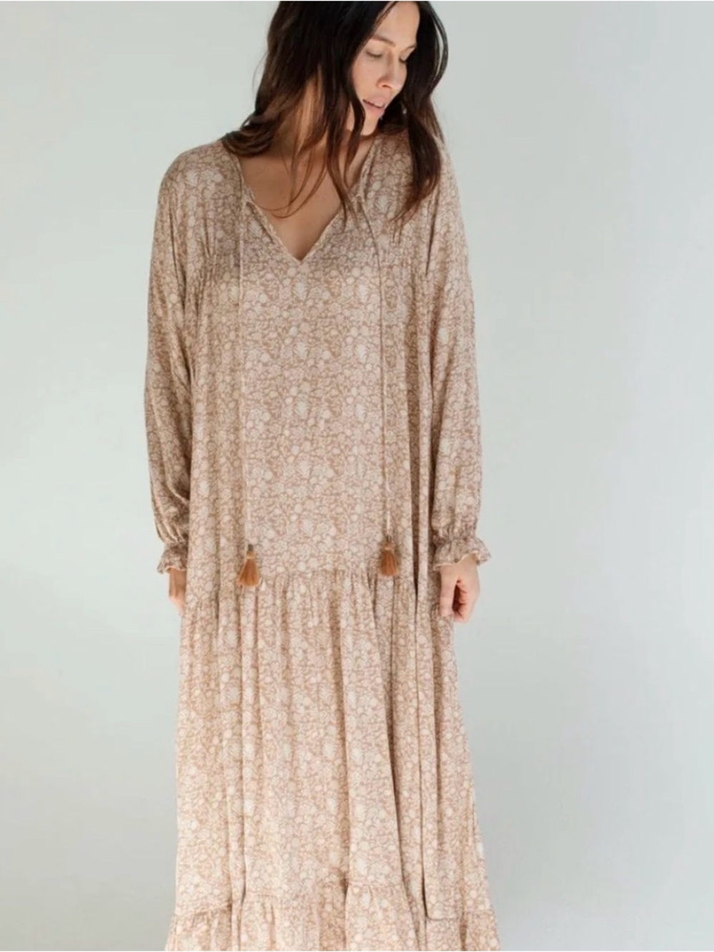 Carly Jean Los Angeles Beige Floral Long Sleeve Maxi Dress